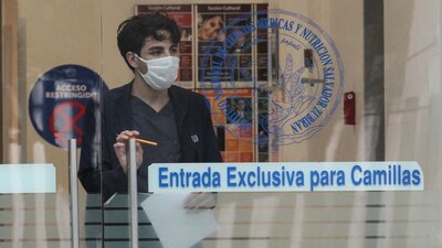 Este viernes se registraron 22 mil 758 nuevos casos de COVID-19 en el país