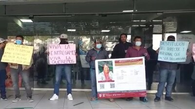 Familiares protestaron afuera del hospital y de las instalaciones de la Fiscalía para exigir su localización