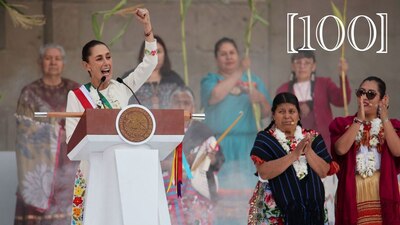 La Presidenta recibió el bastón de mando de los pueblos originarios