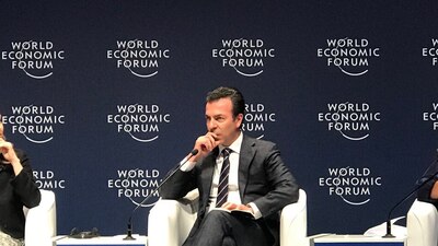 CEO de Cinépolis y presidente del Consejo Mexicano de Negocios