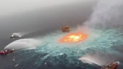 El 2 de julio de 2020 se registró un incendio en un ducto submarino de una planta de Pemex en Campeche.