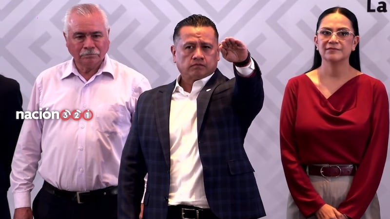 Morena elije a Carlos Torres Piña como coordinador de la 4T en Michoacán