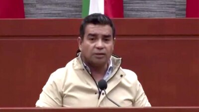El legislador no tuvo empachó en soltar lagunas frases machistas en contra de sus compañeras