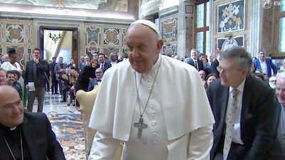 El Papa estuvo con 100 cómicos del planeta