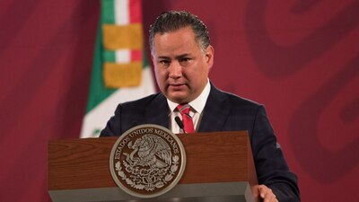 El exfuncionario federal dijo que no sabe si en los mensajes se trata de él