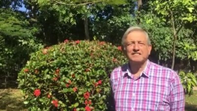 El líder de Morena envió una felicitación a todos este 24 de diciembre