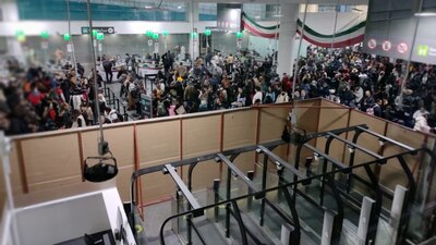 Migración reportó que se atendió a los pasajeros a través de un procedimiento manual