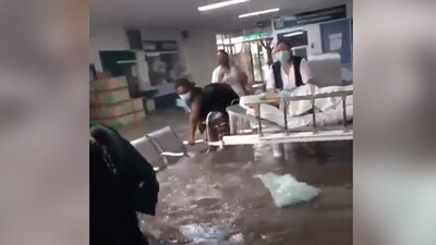 Al momento de la inundación había 104 trabajadores del IMSS y 56 pacientes