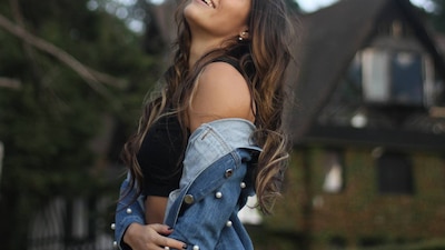 El video de la "Niña Bien" se ha vuelto viral en internet, pero aún no sabemos quién realizó el material