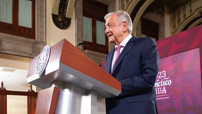 El Presidente dijo que este programa exige 300 mil millones de pesos anuales