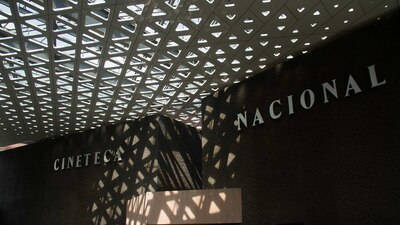 El personal del recinto ofreció disculpas