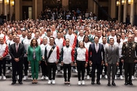 Sheinbaum abandera a mexicanos que irán a los Juegos Centroamericanos y del Caribe