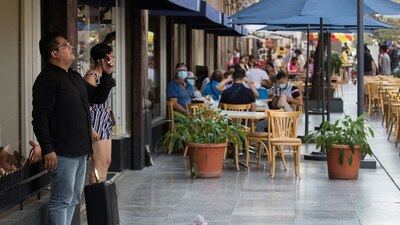 El gobierno de la CDMX ha comenzado con la reapertura de diversos giros comerciales