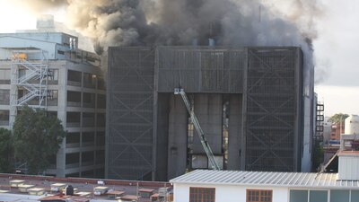 Un incendio afectó en la mañana de este sábado el centro de control 1 del Sistema de Transporte Colectivo Metro