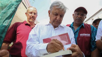 AMLO ha llamado a la izquierda a unificarse desde este 2017 y no esperar a la elección presidencial de 2018