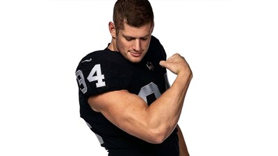 El jugador de Las Vegas Raiders se declaró abiertamente gay