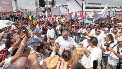 Defendió su gestión cuando fue gobernador