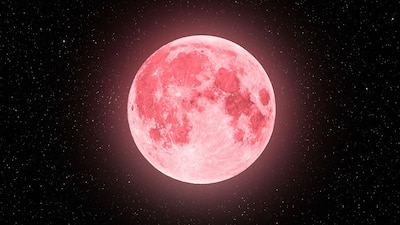 La 'Luna de Fresa' estará a 361 mil 536 kilómetros de la Tierra.