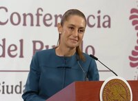 Tras victorias en Juegos Panamericanos Junior, Sheinbaum promete apoyo permanente a atletas