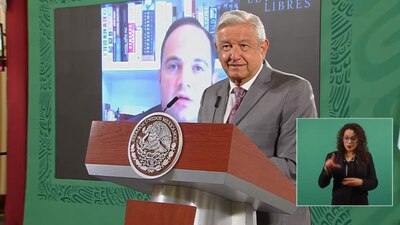 AMLO puso en su mañanera la entrevista entre León Krauze y Jorge Ramos