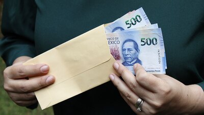 Es una modalidad que utiliza el crimen organizado con comercios