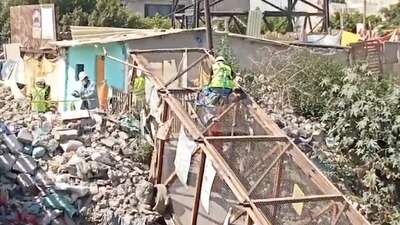 Que se desplomó en el canal de aguas negras 'La Compañía'