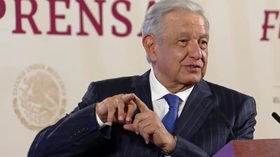 Recientemente le salió "una ampolla" por firmar muchos documentos