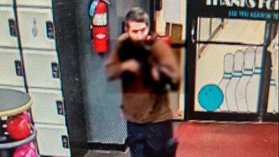 Los tiroteos se perpetraron en un bar y en un local de bolos