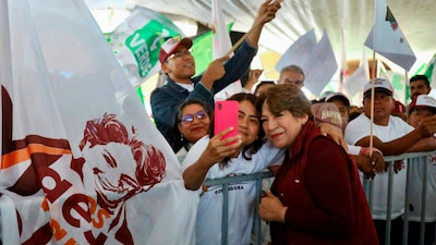 La candidata prometió que de ganar la elección, la medida también aplicará a funcionarios