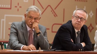Andrés Manuel López Obrador y Carlos Urzúa Macías