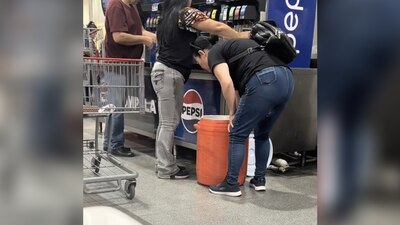 se reveló que las mujeres habrían solicitado más de 100 hot dogs