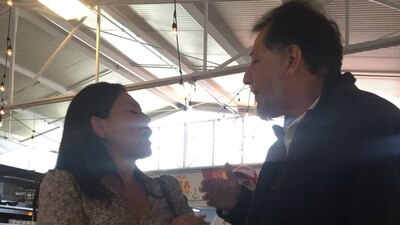 Teresa Castell y Gerardo Fernández Noroña se encontraron en un restaurante y hubo pleito