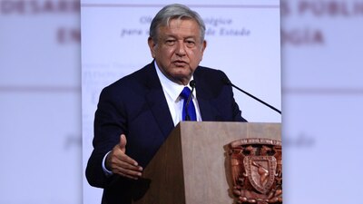 El presidente electo estuvo en una presentación con académicos de la UNAM