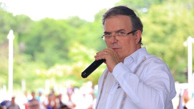 El excanciller se lanzó una vez más contra el líder nacional de su partido, Mario Delgado