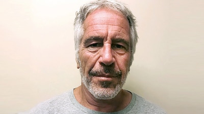 El magnate fue hallado muerto en su celda en una prisión en Manhattan