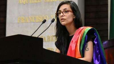 La diputada independiente respaldó el derecho de las mujeres a decidir sobre sus cuerpos y maternidad