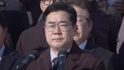 Ordenó a las fuerzas armadas rodear el Parlamento para que los legisladores no votaran contra su ley