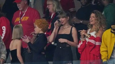 La cantante acudió a respaldar a Kansas City, donde juega su novio Travis Kelce