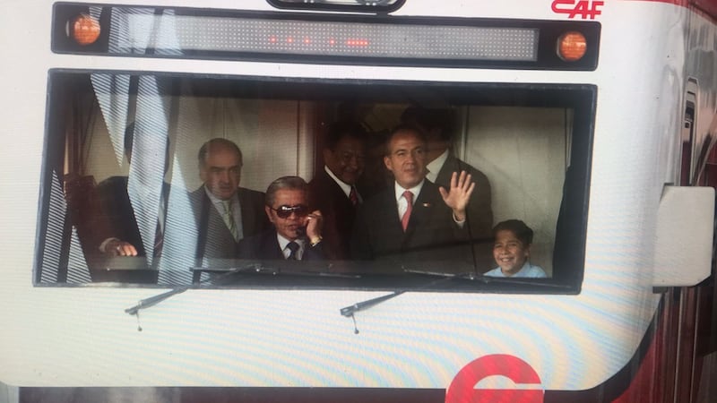 Hijo de Felipe Calderón revive inauguración del Tren Suburbano tras nueva extensión al AIFA