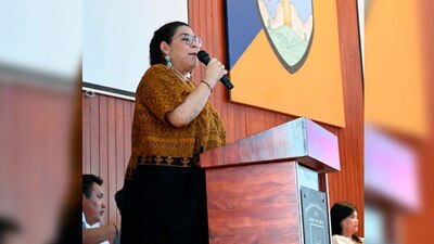 La ministra estuvo de gira en la Universidad Benito Juárez de Oaxaca