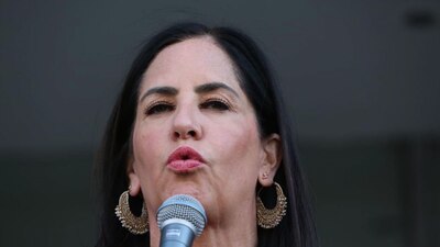 Reiteró que lo que más le importa es la unidad por lo que no saldrá del movimiento