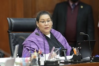 Lenia Batres recibe ‘revés’ en la Corte y declara improcedente reabrir sentencias firmes