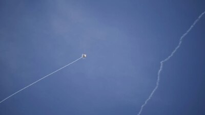 Siguen entre Israel y Hezbolá, al menos se han lanzado 140 cohetes