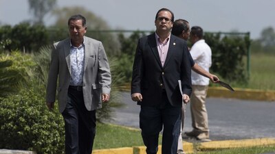 El exgobernador de Veracruz utilizó una red para desviar recursos públicos