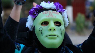 Ante la violencia machista, activistas piden que se active la alerta de genero para el estado.