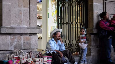 El coneval recomendó recortar el 38% de los programas sociales