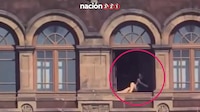 ¿Es verdad que una mujer fue captada bronceándose las piernas en un balcón de Palacio Nacional?