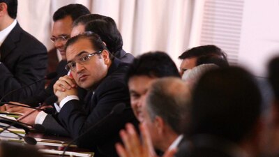 Parece que muchos priistas niegan al ahora prófugo de la justicia