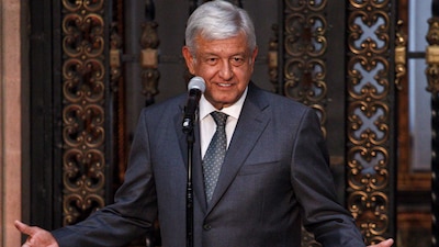 El próximo presidente ha insinuado que su gobierno podrá equipararse con la Independencia, la Reforma y la Revolución