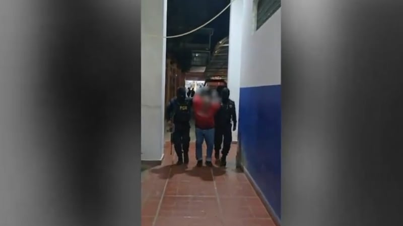 Detienen a hombre que obligó a su esposa a beber herbicida hasta matarla en Chiapas
